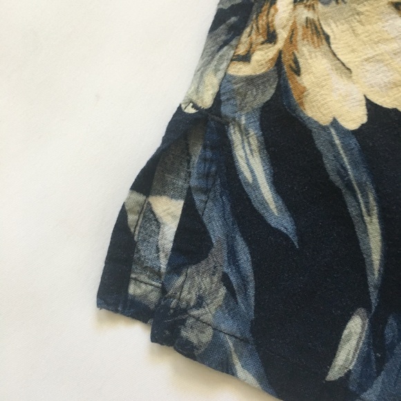 Vintage Hawaiian Button Up - Picture 6 of 7